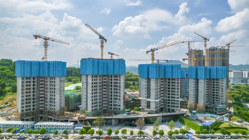 市政道路工程围挡安装：尺寸标准与安装规范**